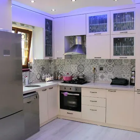 Diamond Garden House Villa *